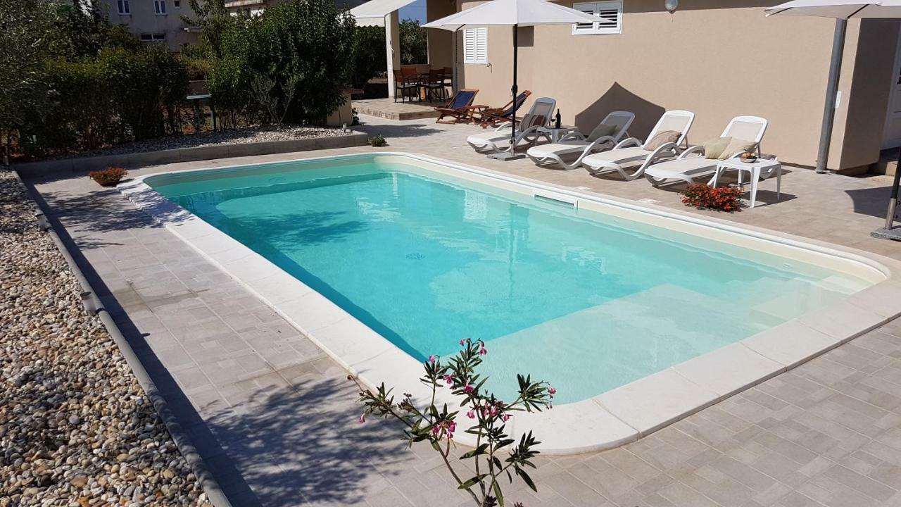 Apartmani Vila Karla, Dobropoljana, Otok Pasman 外观 照片
