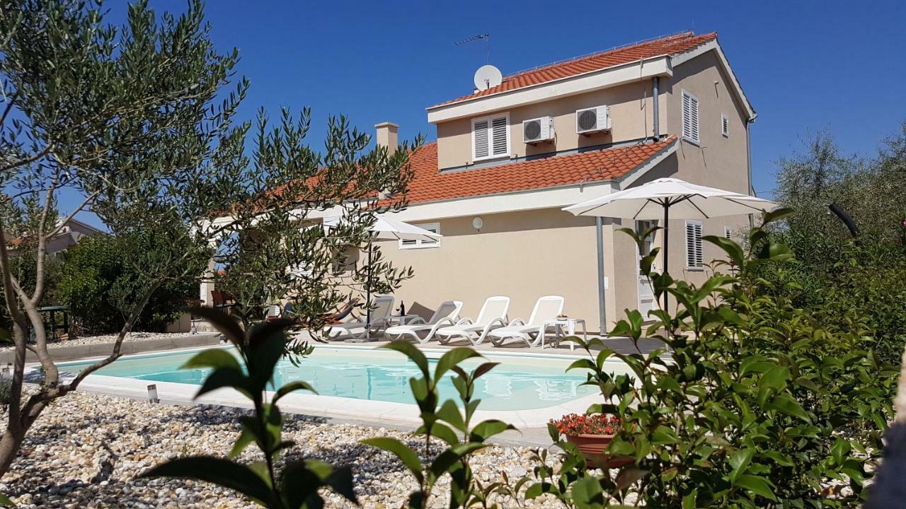 Apartmani Vila Karla, Dobropoljana, Otok Pasman 外观 照片