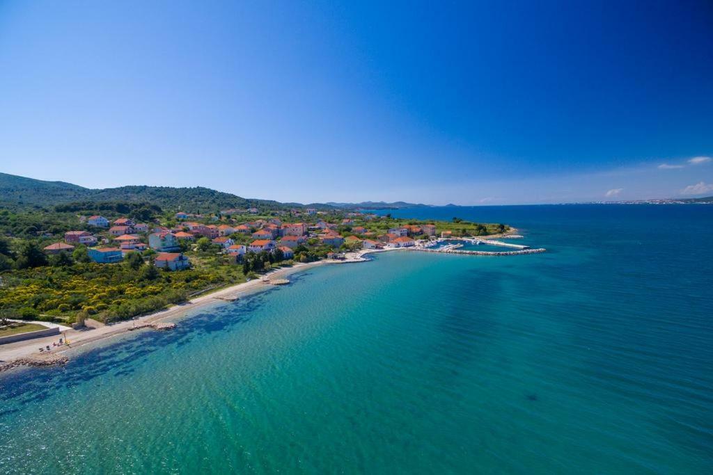 Apartmani Vila Karla, Dobropoljana, Otok Pasman 外观 照片